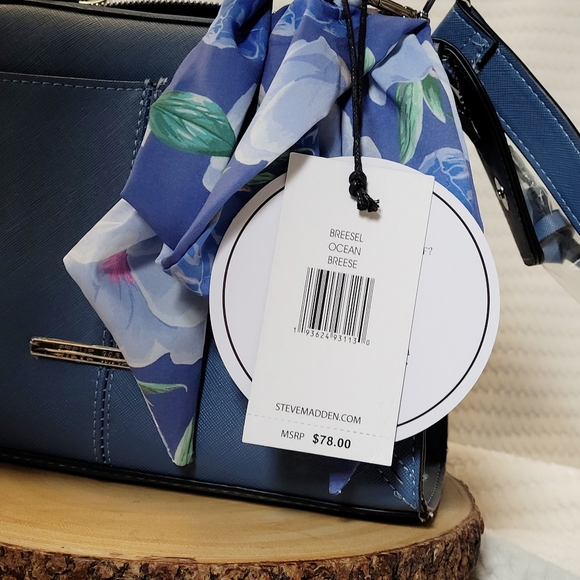 Steve Madden Ocean Breese Handbag - Picture 3 of 9